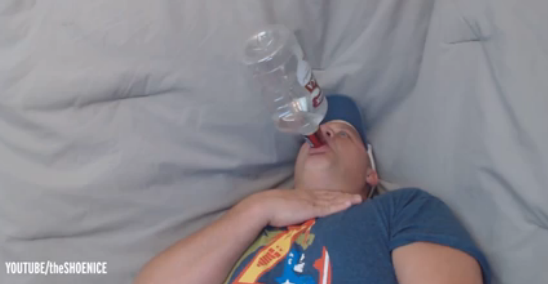 Americountry Americountry Feed Real Or Crap This Dude Downs An Entire Bottle Of Vodka Dude slams bottle of absolut vodka in seconds. americountry americountry feed real or crap this dude downs an entire bottle of vodka